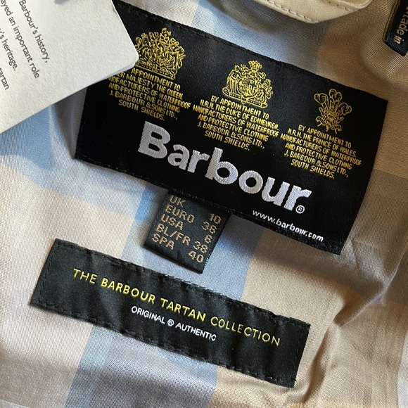 Barbour Trench Coat Waterproof - Picture 3 of 4